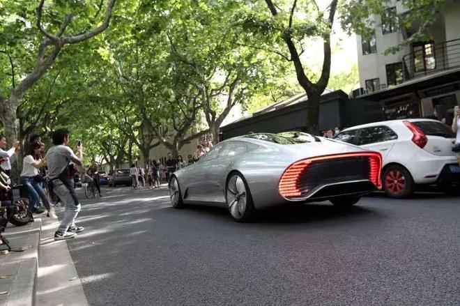 奔驰IAA概念车将于5月10日国内首发