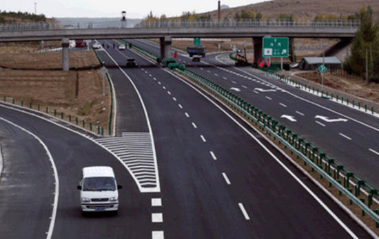 中国收费最高的5条高速公路 值这个价吗？