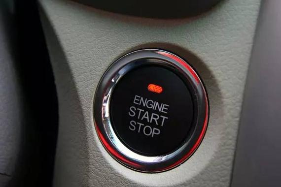 中国的汽车按键上为什么还用英文标识？