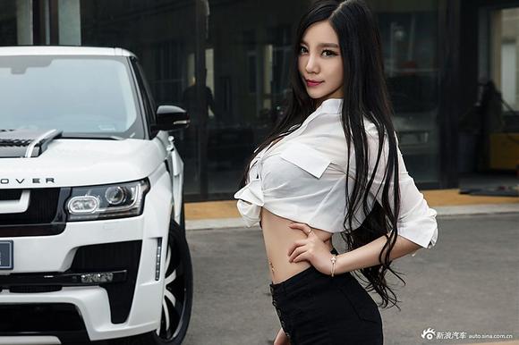 胸大腰细更妖娆.宅男女神挑逗冷血猛兽