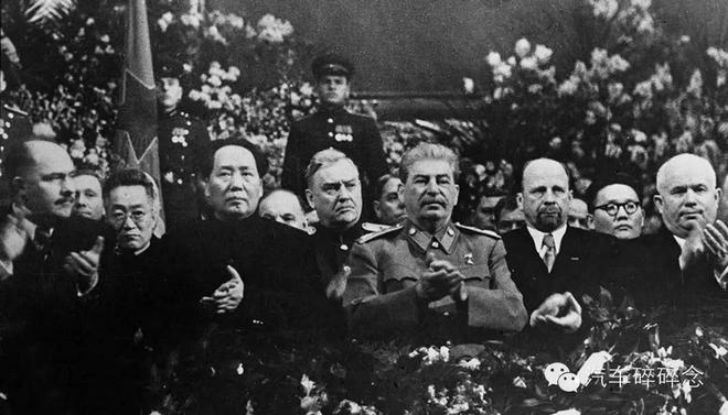 开潜艇、玩F1,可他就没个称心座驾?