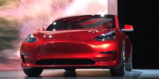 特斯拉Model 3将2017年底按时交车