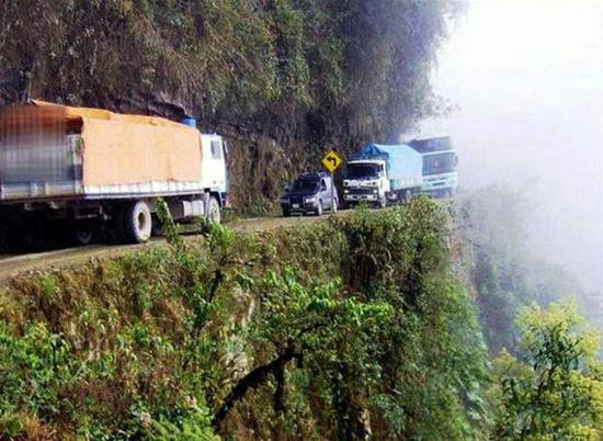 平均每天都死一人！世界上最危险的公路