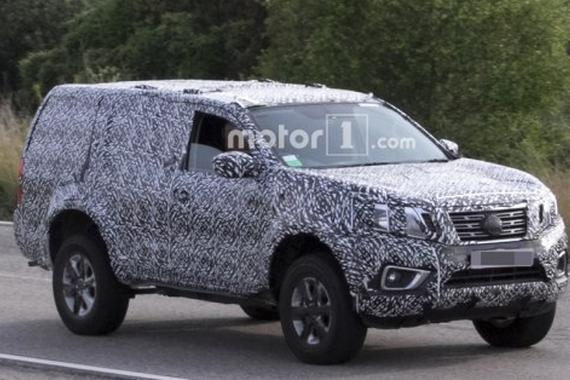 基于Navara皮卡打造 日产全新SUV谍照