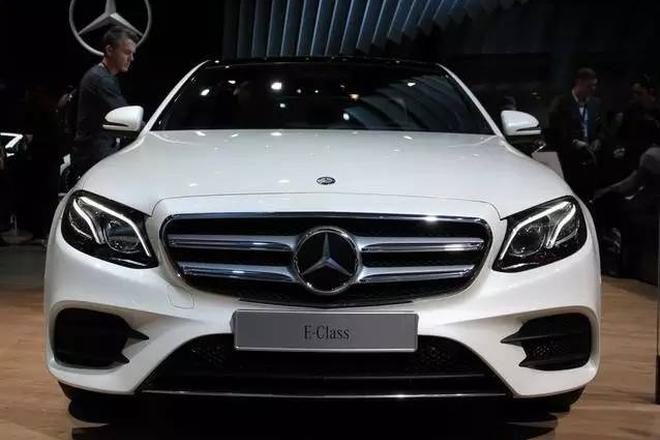 新一代奔驰E级 能否守得云开见明月-新浪汽车