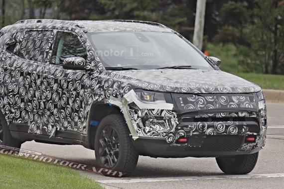 指南者继任车型 Jeep新SUV国内路试谍照