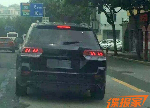 或为国产准备 大众中型SUV国内谍照曝光