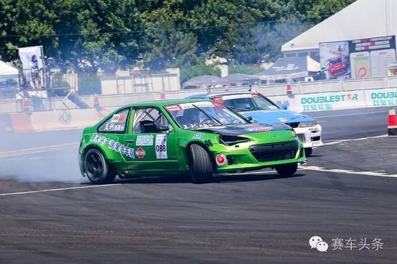 只练不说好把式嘉禾兴产润滑油试水漂移赛