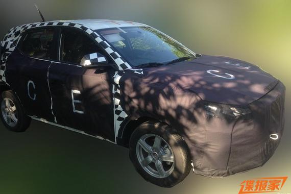 或2017年推出 MG全新小型SUV谍照曝光