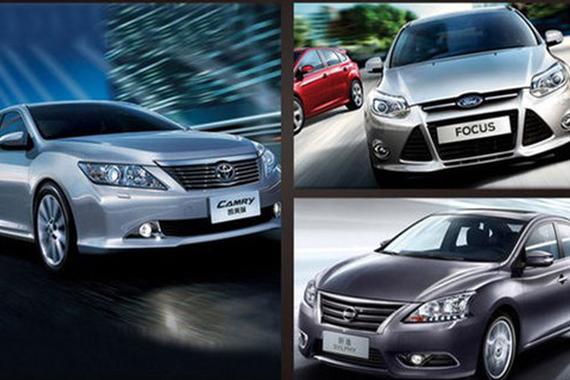 怎么选？紧凑级高配or中级车低配？