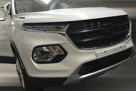 极具个性的前脸 宝骏小型SUV谍照曝光