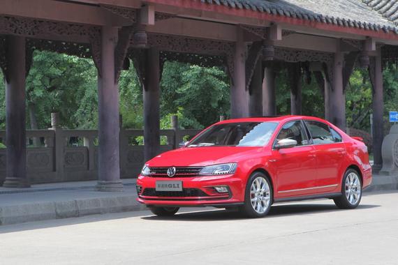 当速腾GLI邂逅麻辣 唤醒你的运动细胞