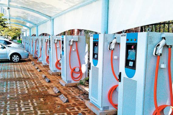 首都4440个电桩今起执行峰谷电价