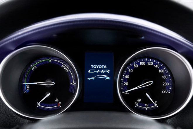 丰田小SUV车型 C-HR内饰官图 年底上市