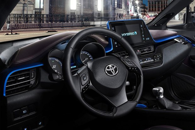 丰田小SUV车型 C-HR内饰官图 年底上市