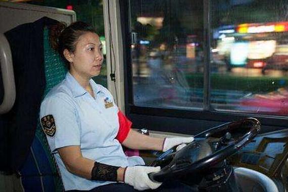 为什么公交车司机从来不系安全带？