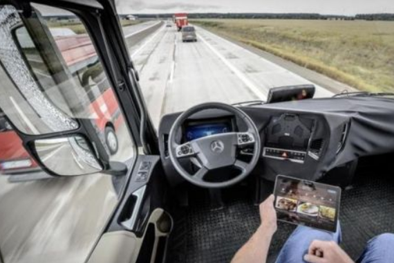 特斯拉自动驾驶给无人驾驶布下阴影