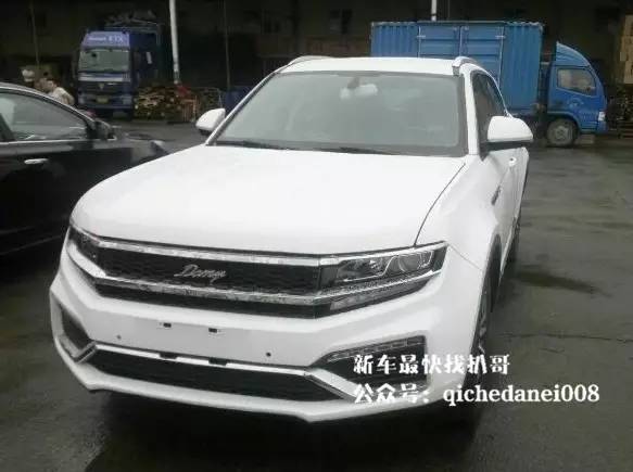 众泰大迈X7参数信息无伪谍照全曝光