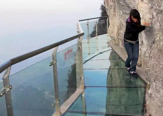 够胆你就来!自驾世上9个最恐怖的地方