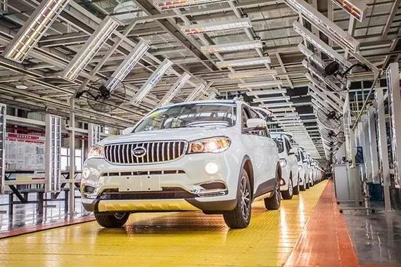 文艺的斯威怎样打动“摩托大军”？