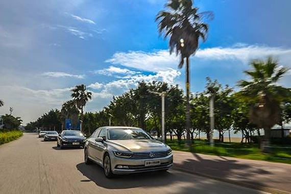 试驾全新迈腾 年轻人这是你的菜吗？