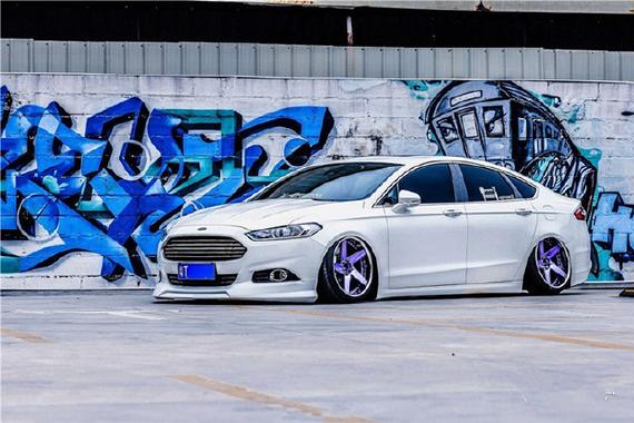 奔跑的大白 新蒙迪欧改装案例