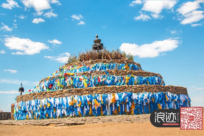 向草原深处前行!沃尔沃“芯动”自驾行
