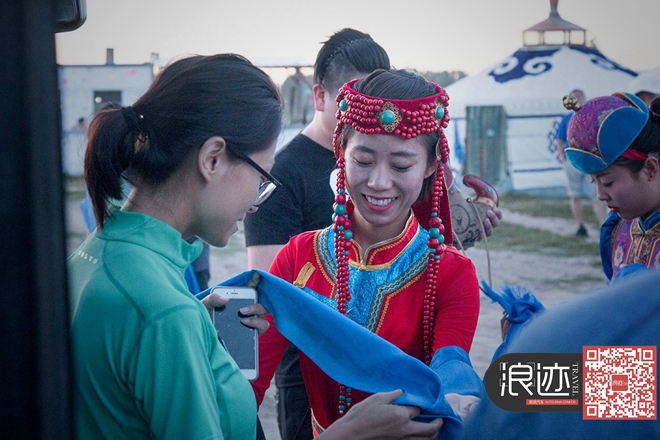 向草原深处前行！沃尔沃“芯动”自驾行