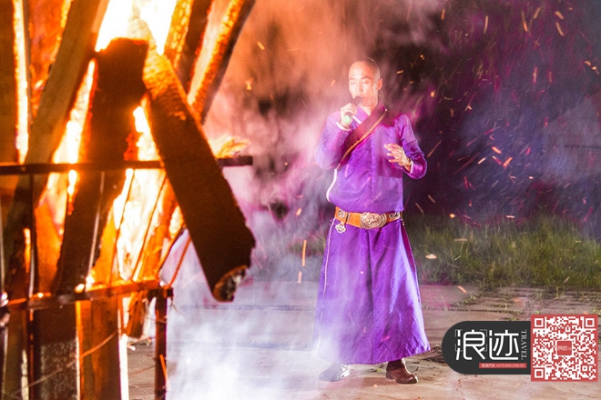 向草原深处前行!沃尔沃“芯动”自驾行