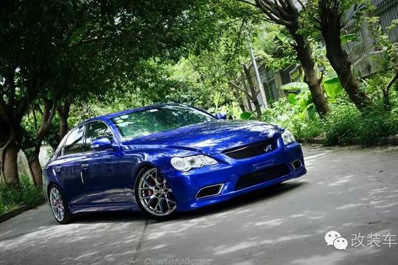 蓝色姿态控 丰田姥姥锐改装案例