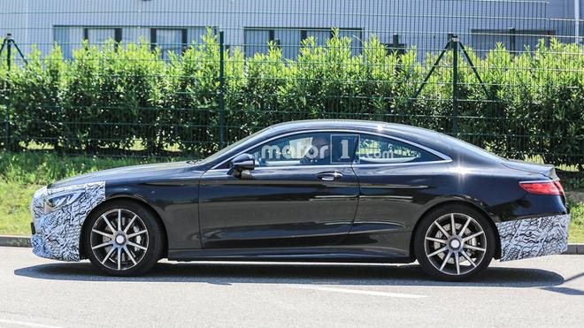 AMG S63 Coupe新车型谍照 前脸竟有变？