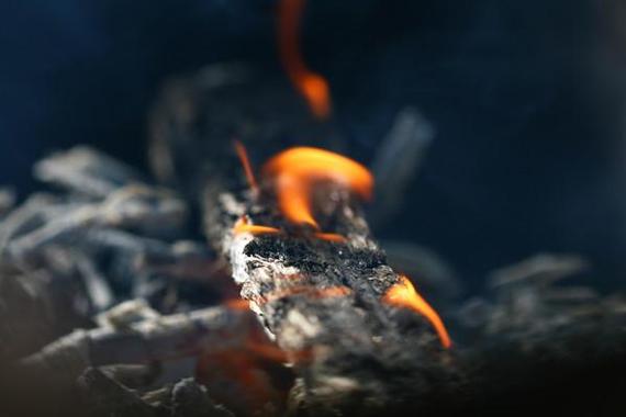 丈夫卖保时捷救爱妻 2年后却一起自杀