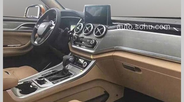 野马中型SUV T80实车图曝光 或年内推出