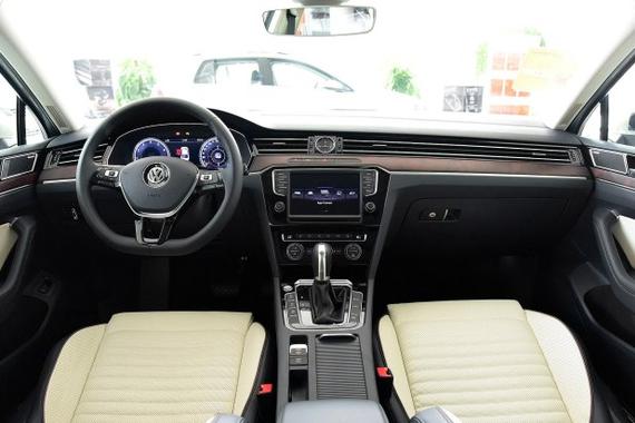 标配丰富 大众全新迈腾部分配置曝光