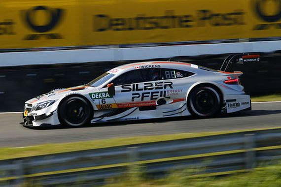 DTM: Wickens大师级轻取赞德沃特第一场