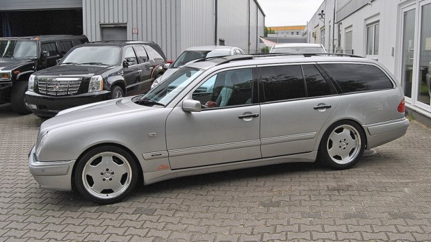 超13万美元 舒马赫出售E 55 AMG Wagon