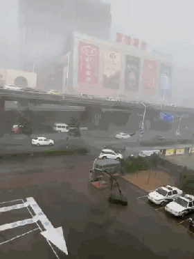 全国暴雨!除了“看海”还应该注意什么?