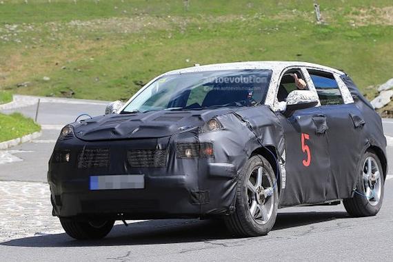 吉利全新SUV海外测试谍照 溜背式设计