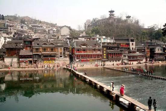 自驾最色的15个美景 色不迷人人迷色(中)