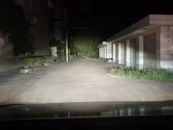 60%司机还不知道 自驾中远光灯该怎么用?
