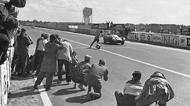 捷豹D-Type冠军赛车欲打破英国车拍卖纪录