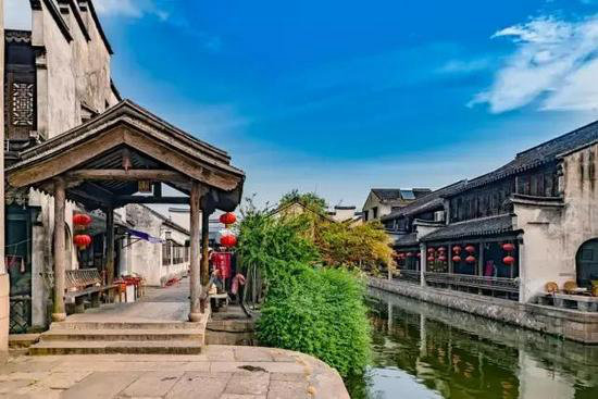 自驾中国10个最生态小镇 排名第一竟是它