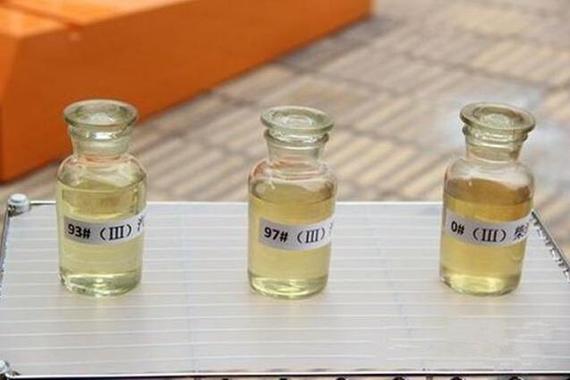 要求加97号汽油的车可偶尔加93号汽油