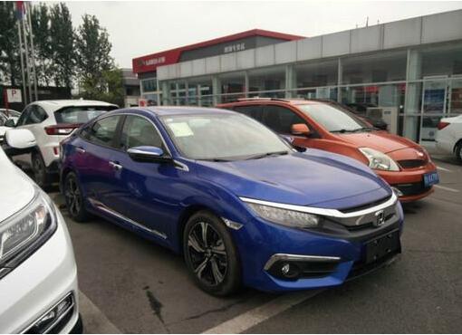 都市颜值小钢炮 本田思域谁不服