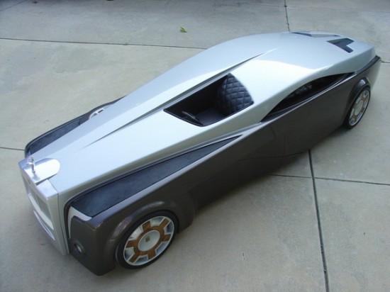 大学生为劳斯莱斯设计了“棺材”概念车
