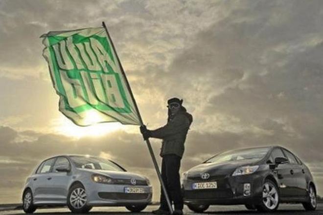 巨冤:半年销量再被大众超过真不怪丰田