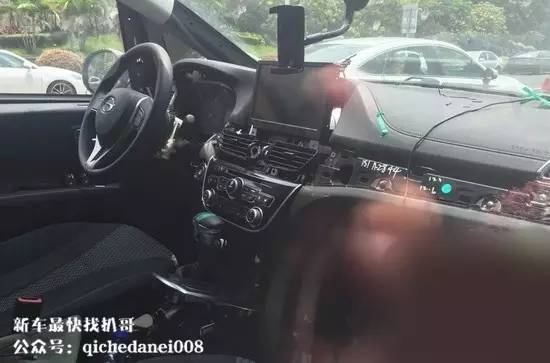 要做自主GL8 广汽传祺GM8谍照曝光