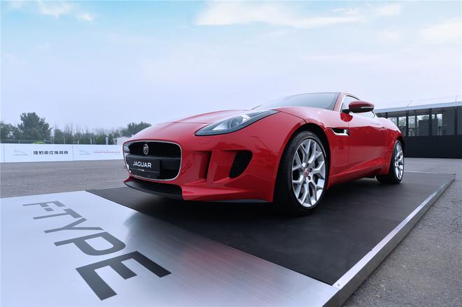 感受性能美学 2016捷豹英仕挑战赛于北京启程