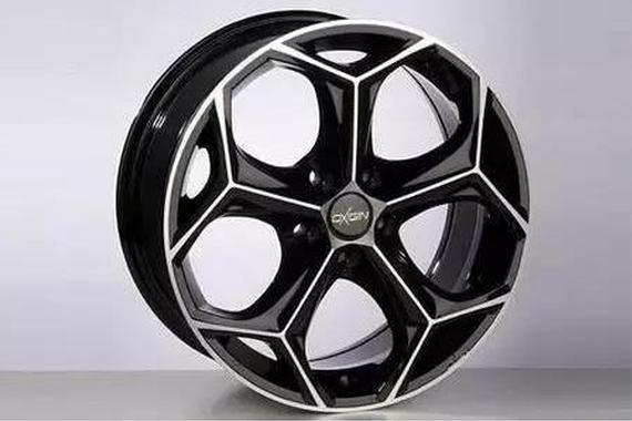 轮毂真的应该越大越好吗 港真