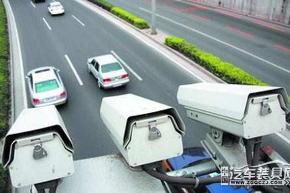 市民装了电子狗反而被罚了 咋回事